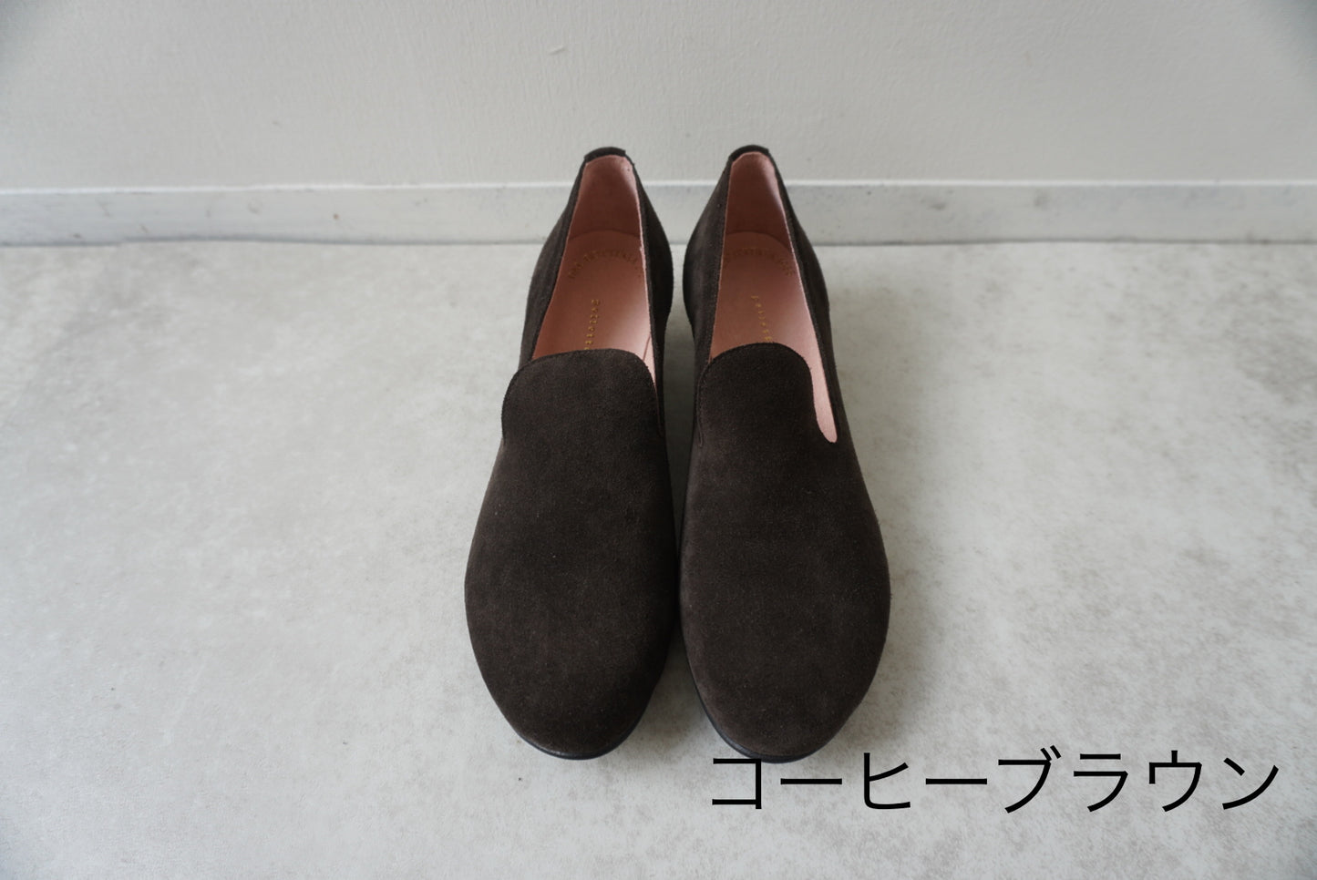 返品交換不可SALE55%OFFアウトレットセール★ベロアレザ-のオペラシュ-ズ★サイズ限定