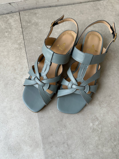 z-3512 lowheelsandal／blue