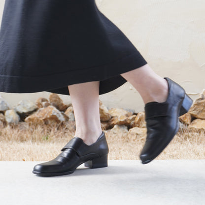 z3530 ラムレザーコンフォートパンプス／ブラック・ダークブラウン