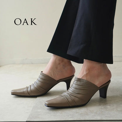 z-5694 6cmヒールプリーツミュール／ブラック・オーク